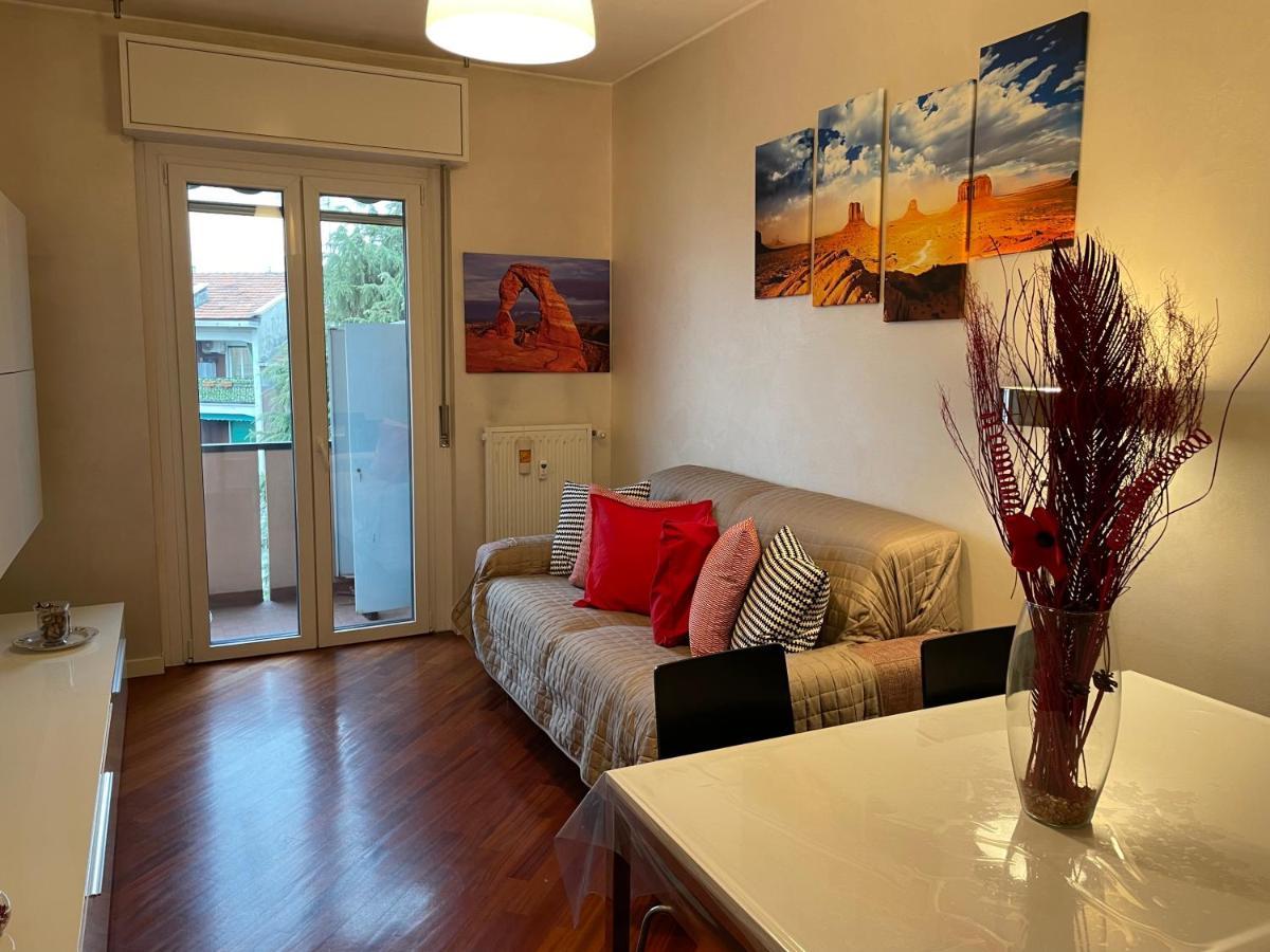 Adriano Metro & Comfort Suites - Affitti Brevi Italia Milano Dış mekan fotoğraf